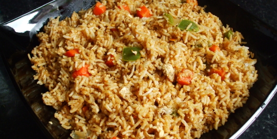 Fried rice with egg and vegetables